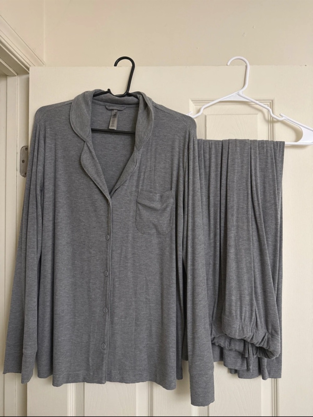 SKIMS sideHeather Grey Long-Sleeve Pajama Set used 1 time / excellent condition